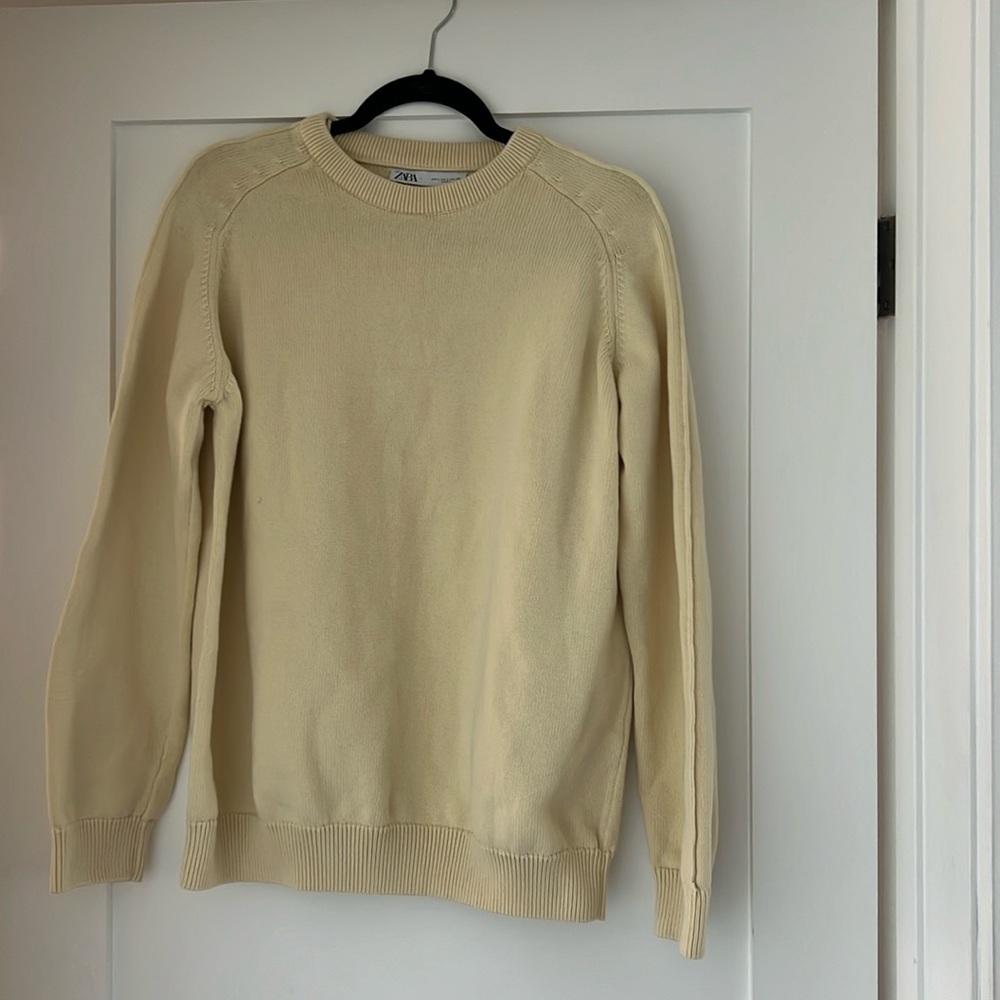 Zara Yellow Sweater L